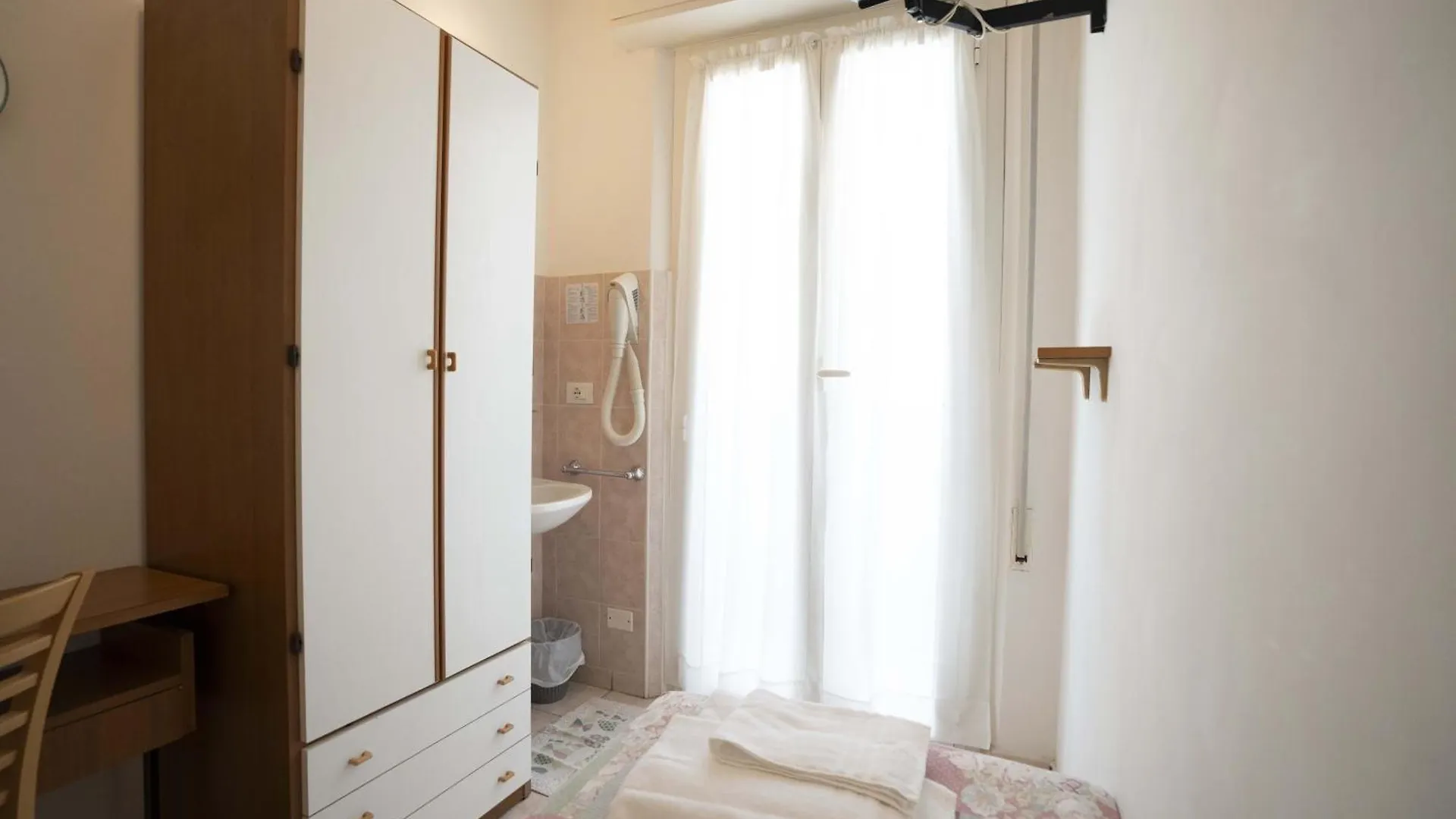 Hotel Odeon Rimini 2*,