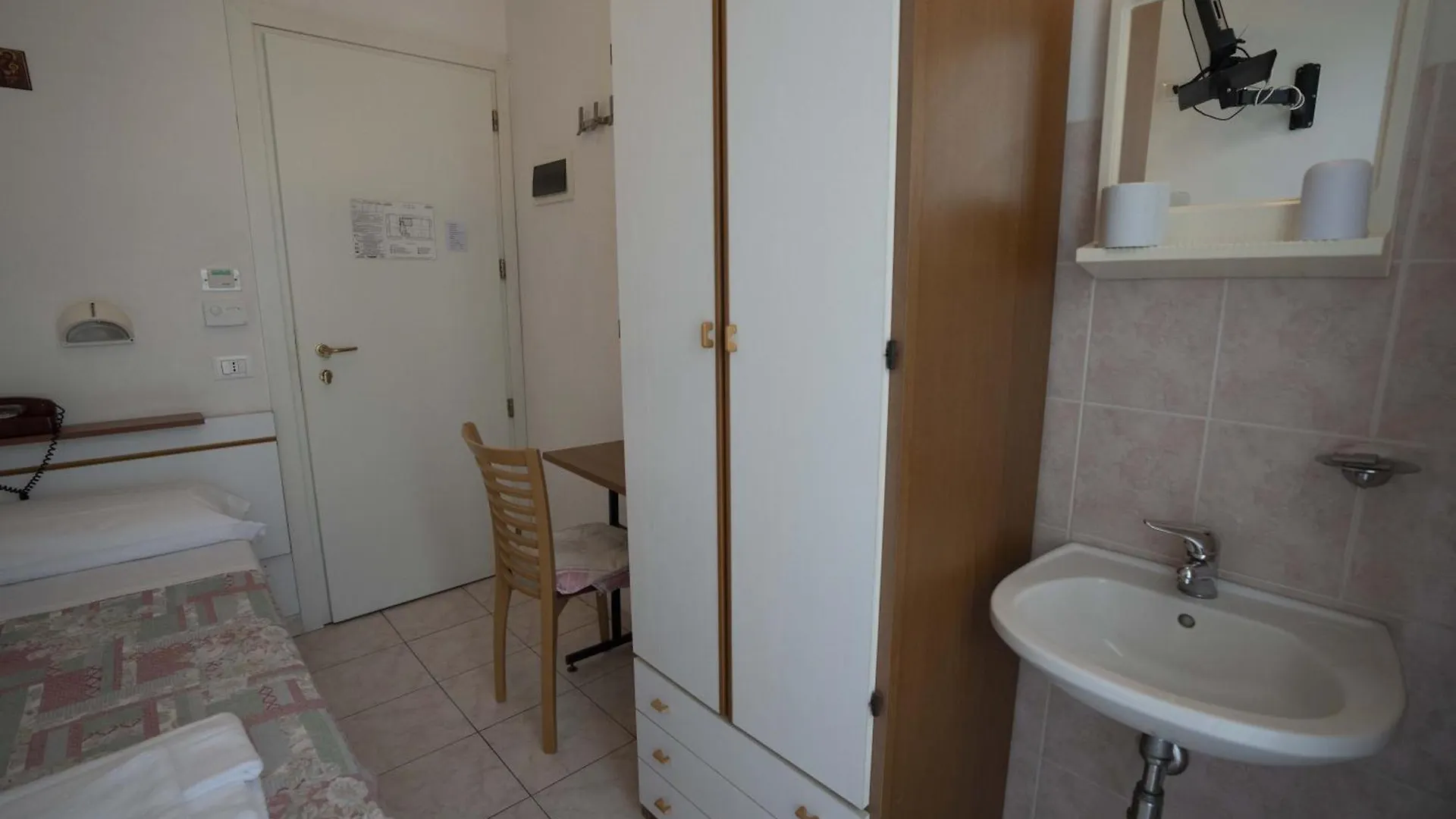 Hotel Odeon Rimini 2*,  Italy