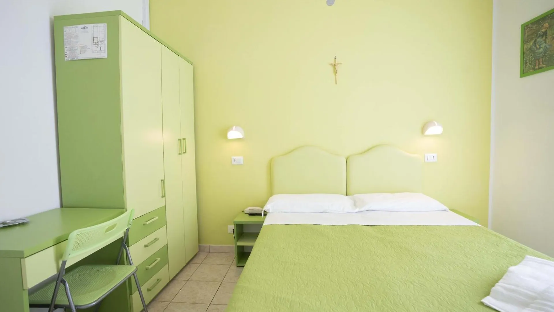 Hotel Odeon Rimini 2*,  Italy